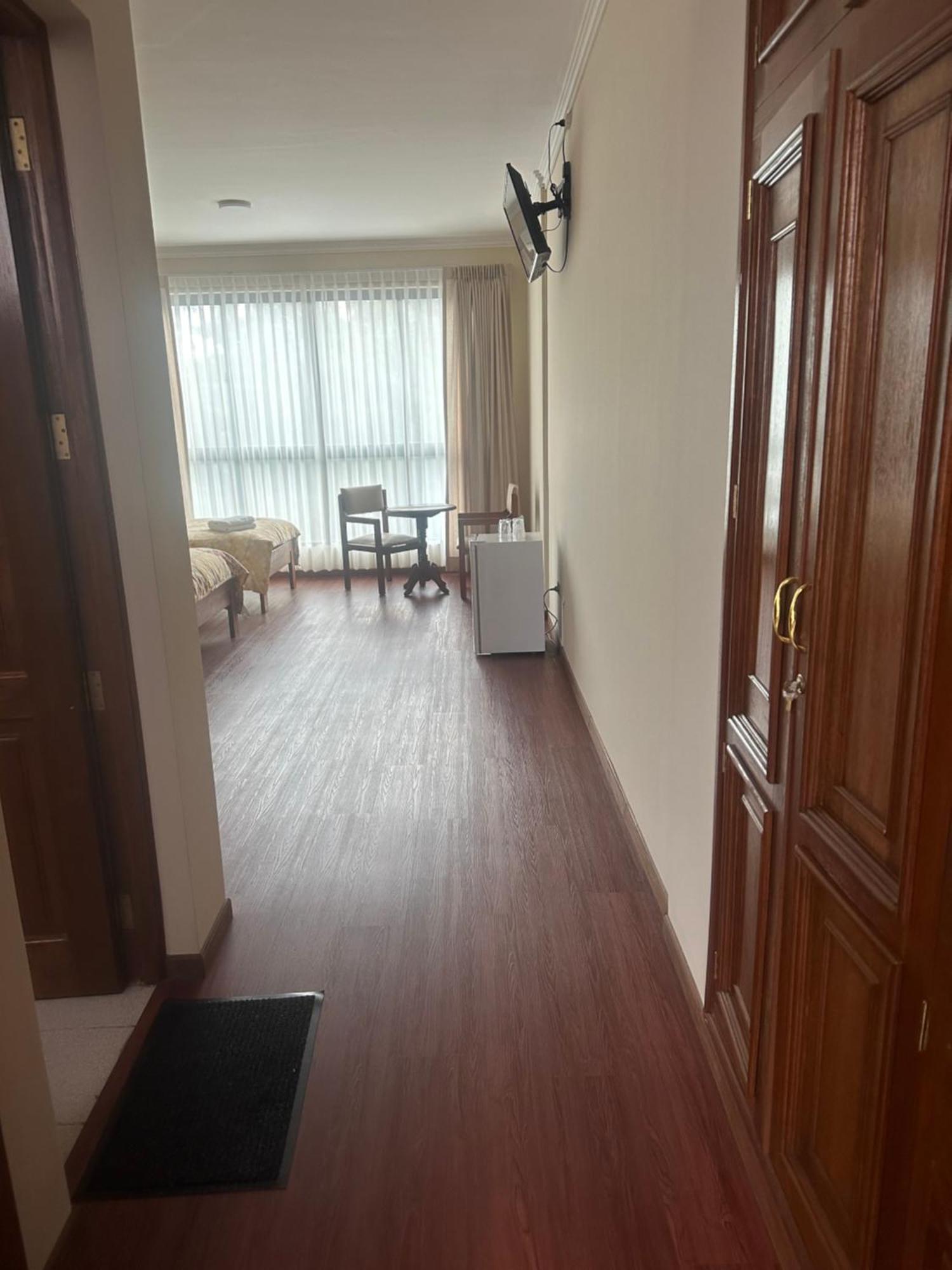 Hotel Oblitas Cochabamba Luaran gambar
