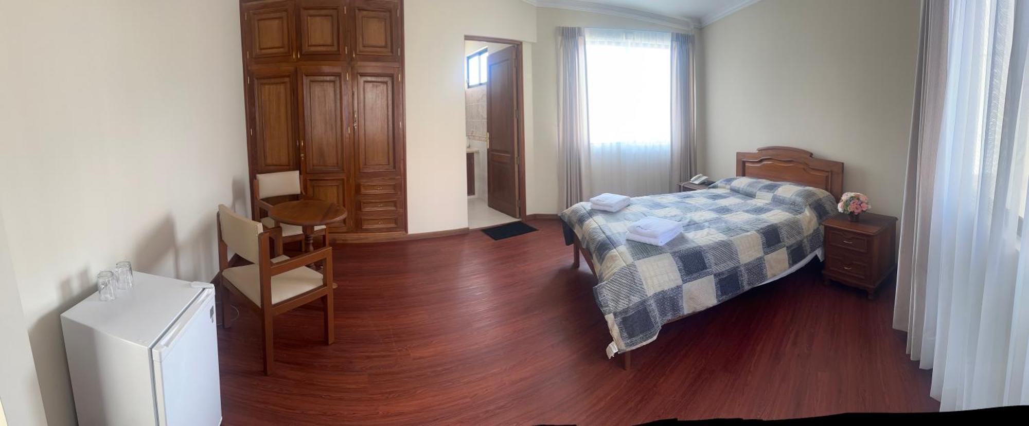 Hotel Oblitas Cochabamba Luaran gambar